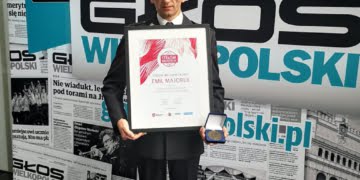 Nagroda Strażaka Roku w rękach OSP Leszno