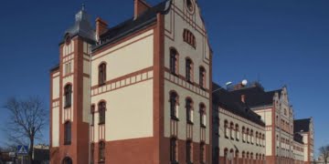 Dawne koszary zwycięskie w plebiscycie