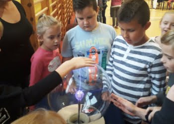 NAUKOBUS z Centrum Nauki Kopernik w Lipnie