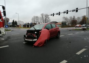 Groźne zderzenie dwóch pojazdów w centrum Leszna!