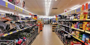 Największy market w Lesznie zostanie zamknięty. To jego ostatnie dni…