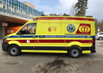 Nowa karetka w szpitalu