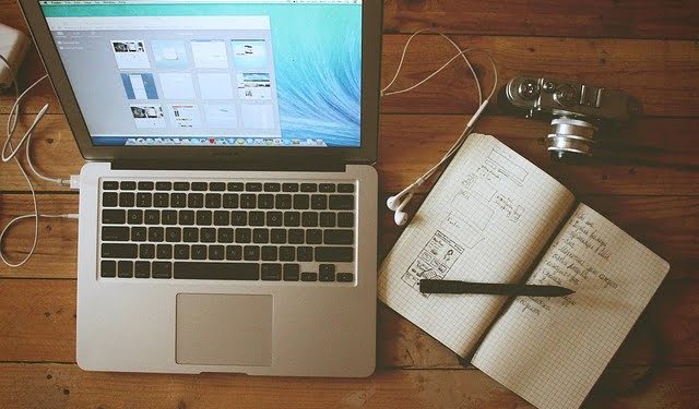 Powiat zakupił laptopy, na których skorzystają uczniowie