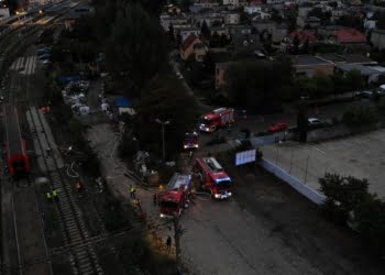 Spalił się wagon osobowy w Lesznie. Czy to podpalenie?