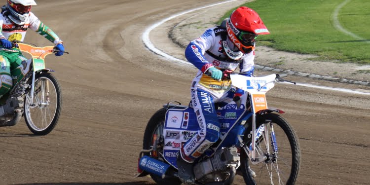  2 Listopada 2020 Domin 6