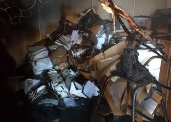 Pożar w jednej z firm w Kąkolewie. Zgłoszenie mówiło o pożarze hali produkcyjnej (FOTO)