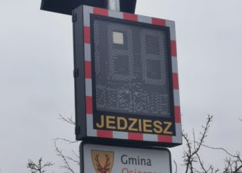 W Gminie Osieczna zamontowano siedem radarów wyświetlających prędkość