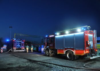 Ponownie paliły się wagony w Lesznie. Znamy prawdopodobną przyczynę zapłonu (ZDJĘCIA)