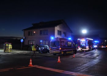 Wypadek w Nowej Wsi. Trzy osoby trafiły do szpitala (ZDJĘCIA)