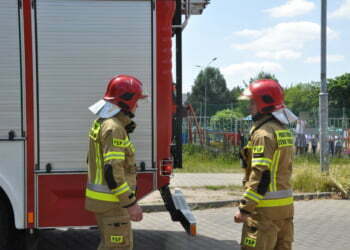 Kolejne alarmy bombowe w szkołach (ZDJĘCIA)