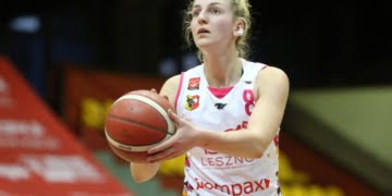 Tęcza z licencją i pierwszą zawodniczką