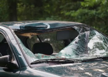 Poważny wypadek. Potrącona została 13-latka. „Huk był ogromny” (ZDJĘCIA)