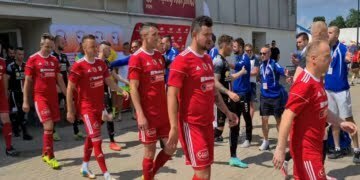 Miejscowi zgarnęli puchar