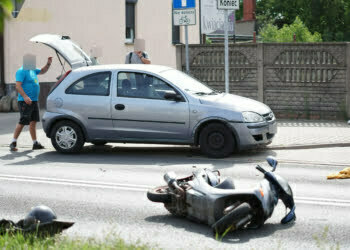 Wypadek motocyklisty. Droga była zamknięta (ZDJĘCIA)