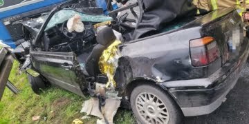  14 Czerwca 2020 Wypadek z udzialem osobowki i ciezarowki w czerwonej wsi 1