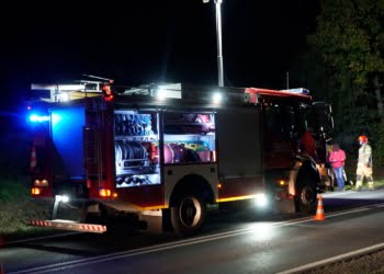 Brak szczególnej ostrożności zakończony kolizją (ZDJĘCIA)