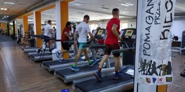 Wybiegali mikołajkową pomoc