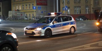 Spowodował kolizję i uciekł. Był kompletnie pijany (ZDJĘCIA)