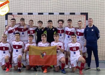 Na hali tak samo skuteczni jak na trawie