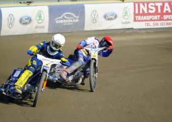 Koziołki minimalnie lepsze od Byków (FOTO)