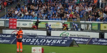 Spartanie z udanym rewanżem na Bykach (FOTORELACJA)