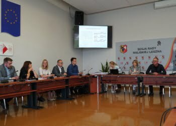 Na Królowej Jadwigi więcej parkingów kosztem zieleni? Tego chcą mieszkańcy i przedsiębiorcy (ZDJĘCIA)