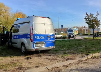 Pijany przewrócił się na jezdni