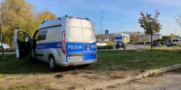 Pijany przewrócił się na jezdni