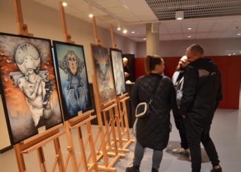 Wernisaż wystawy malarstwa Ewy i Marcina Michalewiczów (zdjęcia)