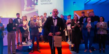 Uczeń Zespołu Szkół Ekonomicznych najlepszym logistykiem w Polsce