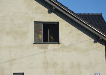 Zapalił się pokój w Mierzejewie (zdjęcia)