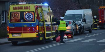 Poważny wypadek we wsi Radomyśl. Sześć osób poszkodowanych (zdjęcia)