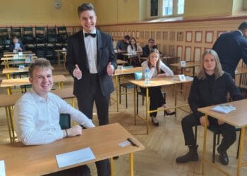 Maturzyści rozpoczęli egzaminy. Były „Pan Taduesz” oraz „Przedwiośnie”