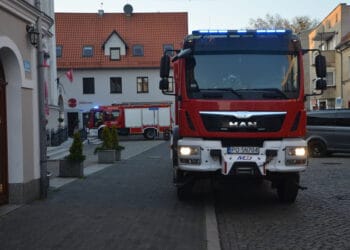 Wieczorny pożar przy leszczyńskim Rynku (zdjęcia)