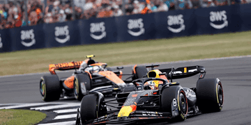 Dwóch Brytyjczyków na podium wyścigu w Silverstone