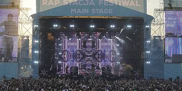 Rap Stacja Festiwal. Tłumy na plaży w Sławie (zdjęcia)