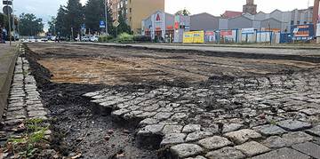 Z ulicy Dąbrowskiego zniknie kostka brukowa (zdjęcia)