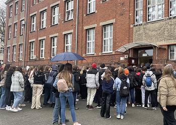 Młodzież Wszechpolska zarzuca dyskryminację idei narodowych leszczyńskiemu liceum