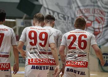 Awans po emocjonującym spotkaniu w Trapezie