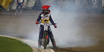 Fogo Unia zwycięża na inaugurację! Horror w końcówce