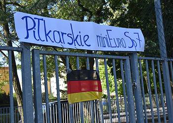 Przedsmak piłkarskiego Euro 2024 w Szkole Podstawowej nr 7 w Lesznie (FOTO)