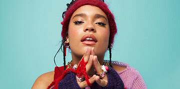 Sara James wystąpi dziś w Śmiglu!