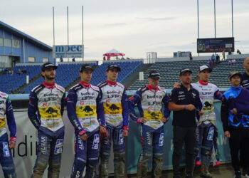 Żużlowcy Unii powalczyli i napsuli krwi Koziołkom (zdjęcia)