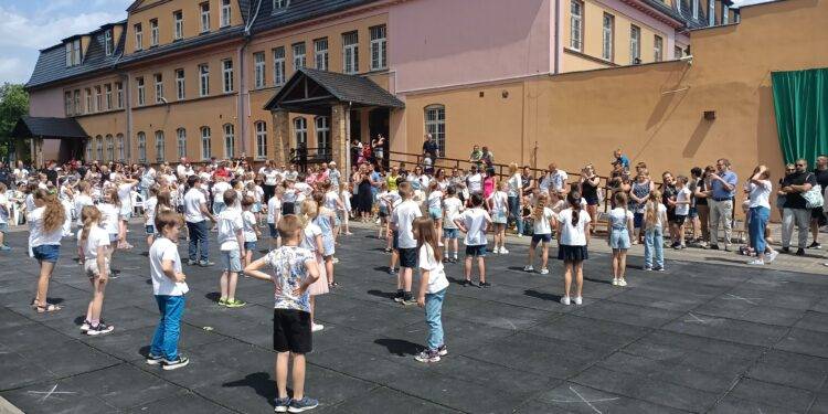 Festyn pełen atrakcji w Szkole Podstawowej nr 7 (zdjęcia)