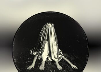 „Samotność / alienacja / uwięzienie” Arka Akki