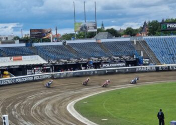 Dominacja młodzieży Unii Leszno nad Krosnem! (zdjęcia)