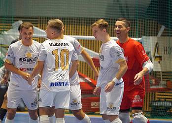 Mecz prawdziwych gwiazd w Lesznie! (zdjęcia)