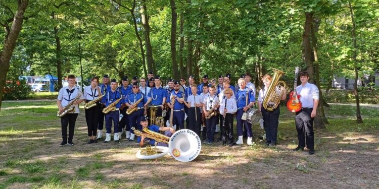 Orkiestra Dęta Miasta Leszna – 30 Lat Minęło