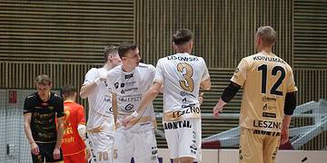 Wysokie zwycięstwo w Trapezie (zdjęcia)