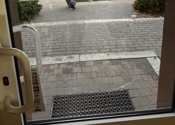 17-latek zdewastował mienie sklepowe. Grożą mu surowe konsekwencje